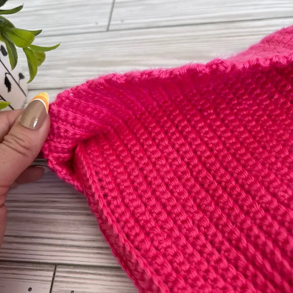 New Handmade Crochet Hot Pink Curly Pom Pom Girl's Knit Winter Hat